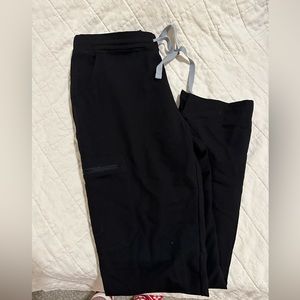 Figs scrub bottoms-black